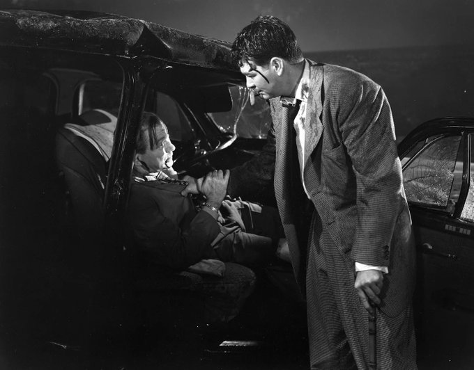 Kari Hansbarger tweet media