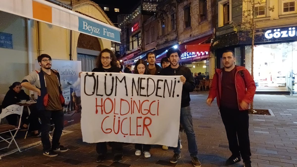 4 ARKADAŞIMIZ TUTUKLANDI

Dün sabah Dilovası'nda bir işyerinde patlamada 3'ü çocuk 6 işçi öldü. Cinayetin sorumlularını işaret ettiği için gözaltına alınan 9 arkadaşımızın 4'ü tutuklandı.

Her gün işçiler iş cinayetlerinde katlediliyor. Bu tutuklamaya verilen mesaj açık: