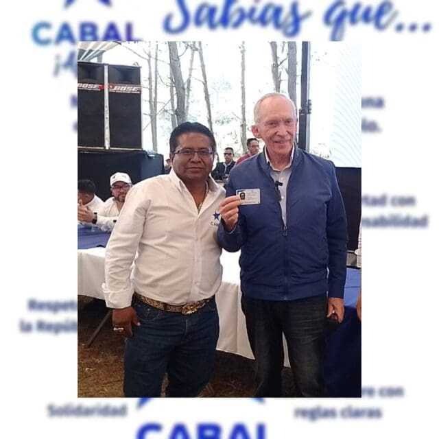 José Elías Ramírez Andrés, de 53 años, excandidato a alcalde de #ElTejar y propietario de una constructora contratada por municipalidades, fue asesinado ayer, en #Parramos, Chimaltenango. Junto a él murió Ana Delfina Andrés que lo acompañaba. Era proveedor municipal desde 2014.