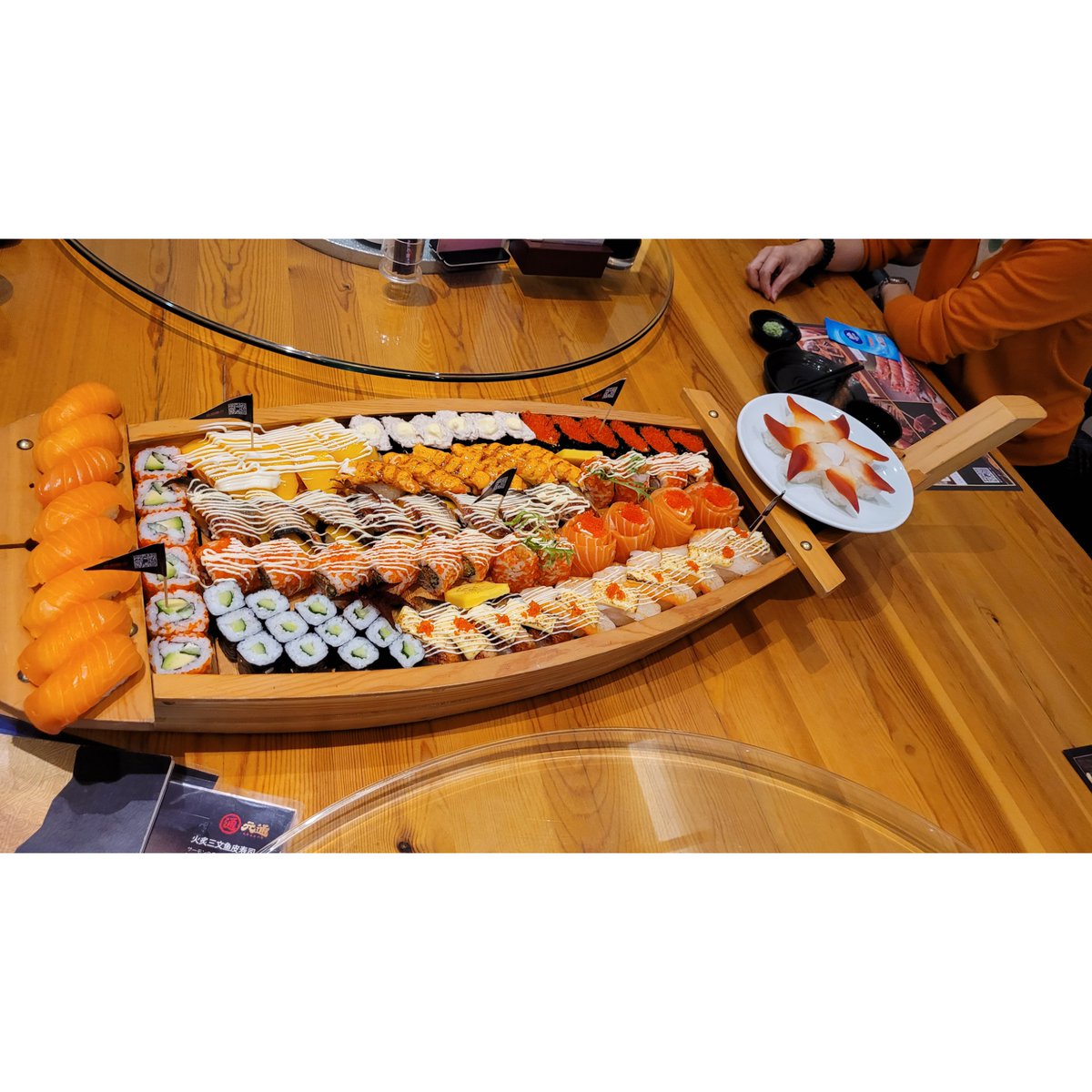 Juki_W's tweet image. A forgotten post of the best sushi I had in China 2 years ago 🍣🍤🍢🥢

Julaayy.blogspot.com/2025/11/sushi-…

#blog #blogger #fblog #fblogger #liverpool #liverpoolblog #liverpoolblogger #sushi #Japanesefood #china #guangdong #shenzhen #shajing #boan #food #review #holiday #travels #tourists