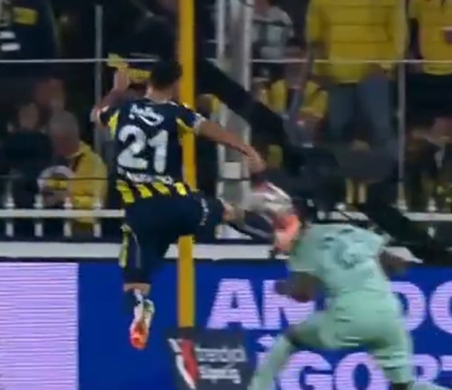 Vaktim fırsatım oldukça bu namussuzların gösterdiği acıtasyonu ve yaptıkları algıyı gözlerine sokacağım !