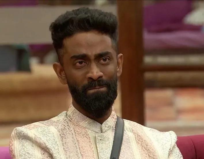 IamRealNick1's tweet photo. Pranit played the dirtiest move of this season.

Didn’t even raise his hand for Ashnoor when Salman asked about her contribution
and still chose Shek over her for eviction?

He knew exactly what he was doing  pure betrayal.

UNBEATABLE ABHISHEK BAJAJ 

#AbhishekBajaj #BiggBoss19 https://t.co/Z7Dx2Q7hCB