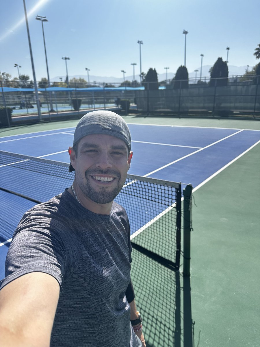 Sunday… 🎾✨