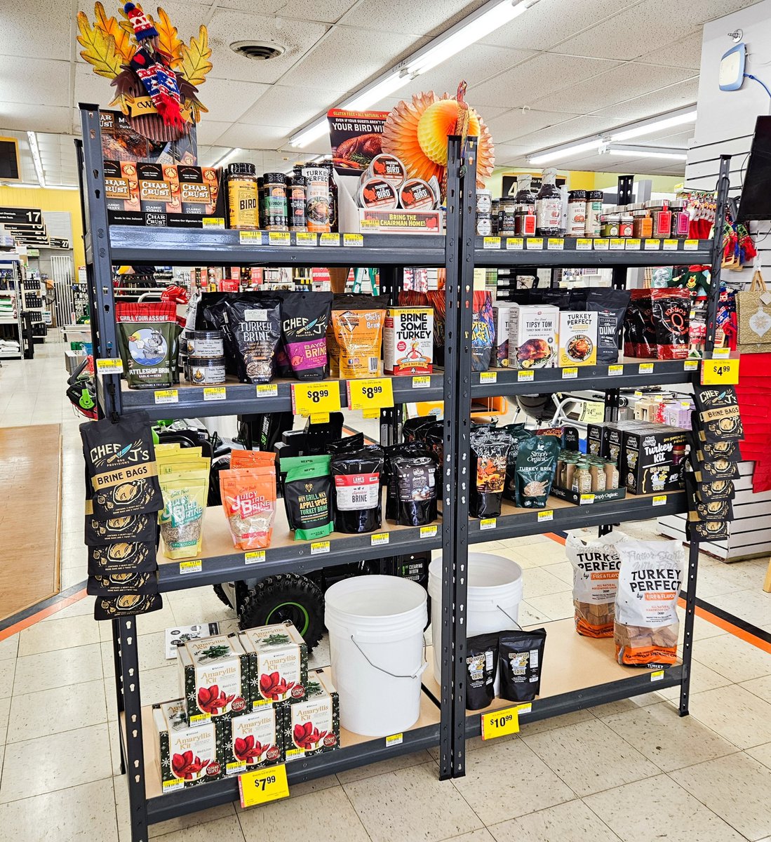 Aceyorkosw's tweet image. Get ready for Thanksgiving! 🦃 Shop our brines now and make your feast unforgettable. Stop in today and get prepared!✨ #PurcellAce #HolidayPrep #AceHardware