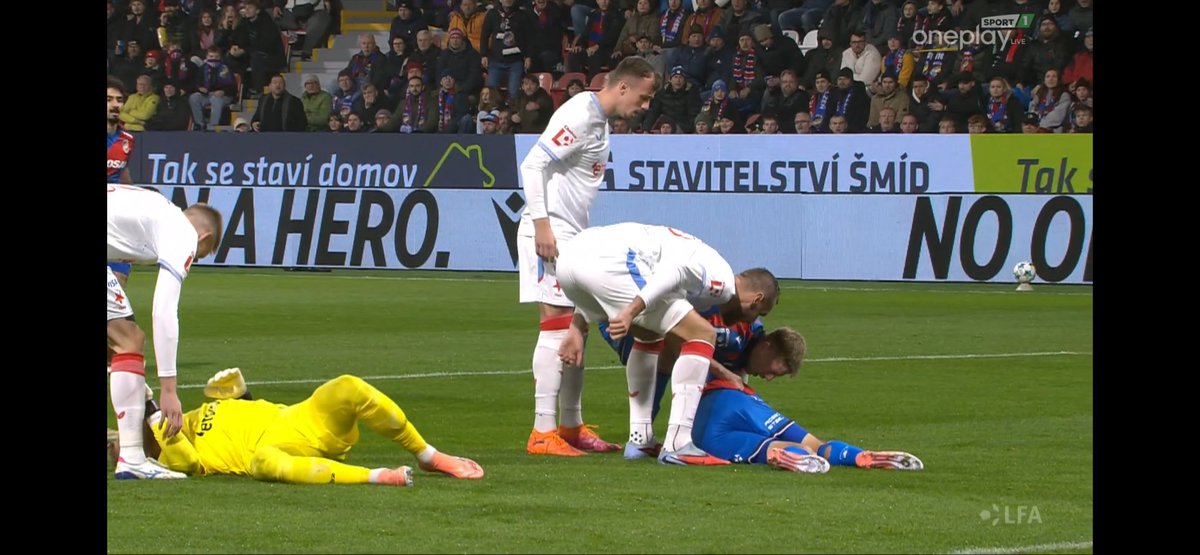 Jsem si pustil šlágr ligy.
Tak jdu dělat zase něco smysluplného.