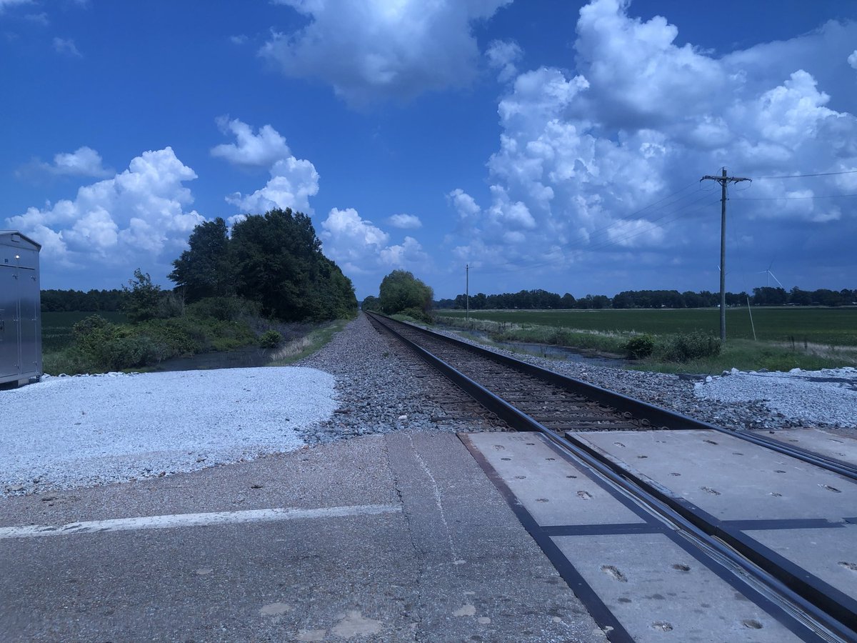 Trainstream27's tweet image. Tryna look for some trains in Wynne Arkansas.