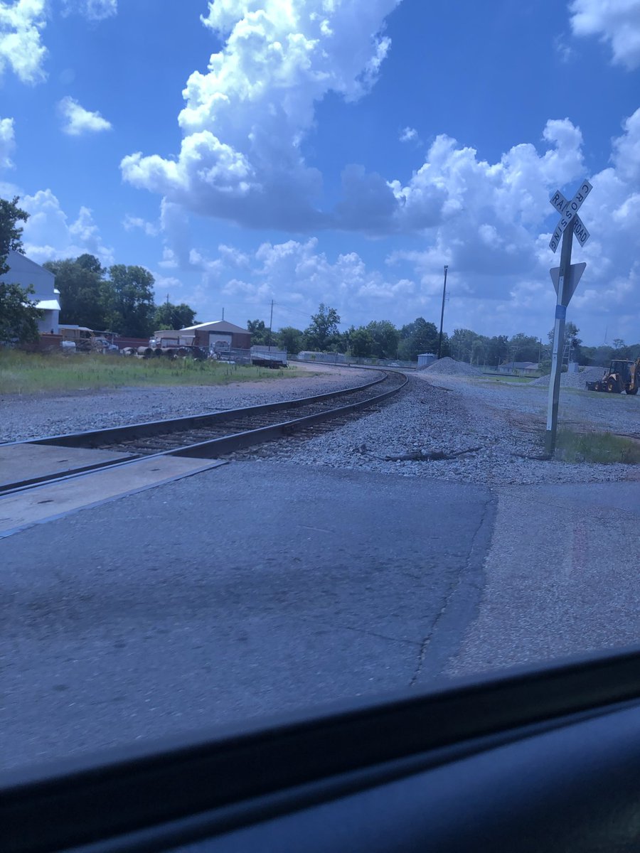 Trainstream27's tweet image. Tryna look for some trains in Wynne Arkansas.