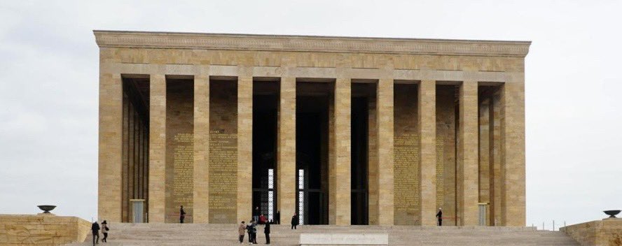 İstiklal Savaşımızın Başkomutanı ve Cumhuriyetimizin Kurucusu Gazi Mustafa Kemal Atatürk’ü aramızdan ayrılışının 87. yıldönümünde saygı ve şükranla anıyorum.