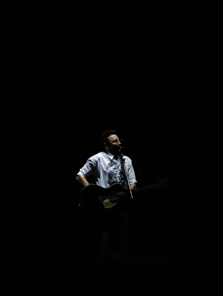 FatiChamorro's tweet photo. @EGBrancciari Yo creo que te tome unas fotos espectaculares! 😍 

Excelente show como siempreee 🙌🏻 https://t.co/8SwPU49xn8