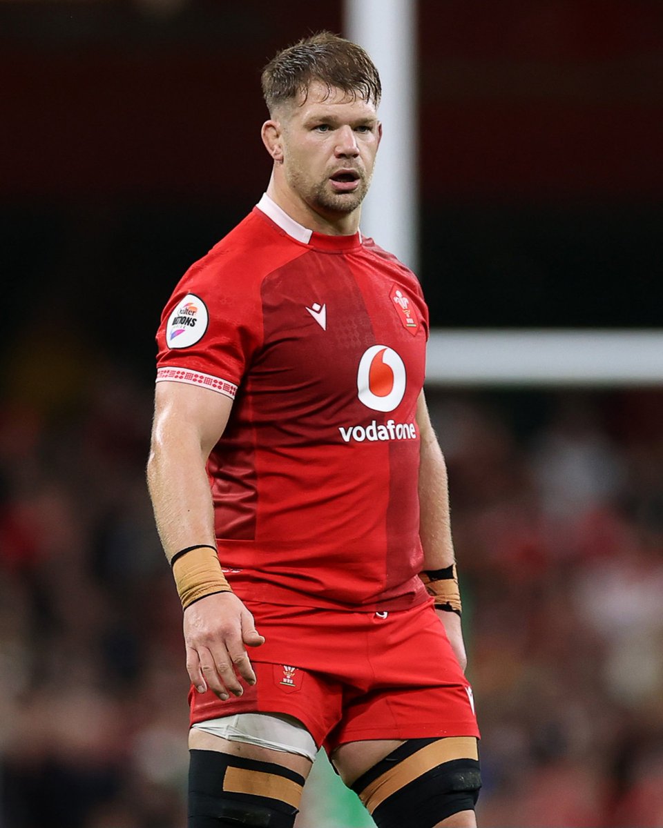 WelshRugbyUnion's tweet image. 🏴󠁧󠁢󠁷󠁬󠁳󠁿 A special day for this man ❤️

Llongyfarchiadau on your first cap Olly 🤝

#CymruAmByth #1216