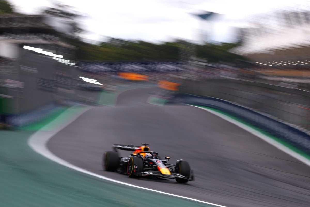 redbullracing's tweet photo. 🗣️: "Not bad."

#F1 || #BrazilGP 🇧🇷 https://t.co/qvbEDotmTl