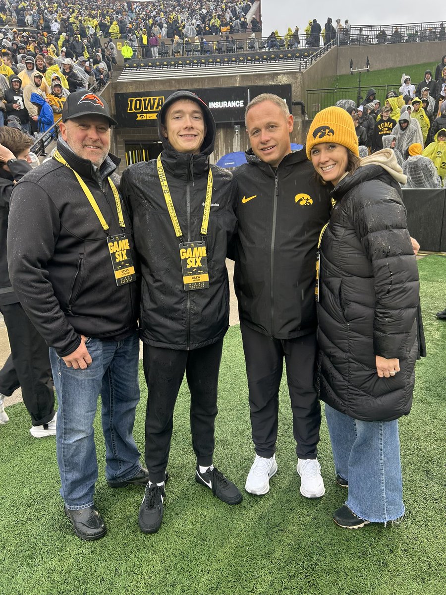 Drew Bennis tweet media