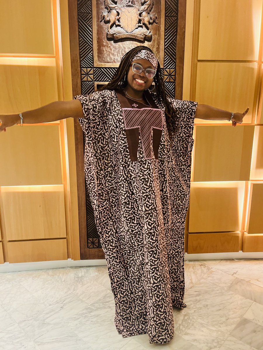 __Godsbeloved's tweet photo. I’m part of the 1billion souls in 10k cities chanting IN CHRIST FOR CHRIST WITH JOY 💃🏽💃🏽💃🏽
#CCIAt13 https://t.co/89Iy75HX39