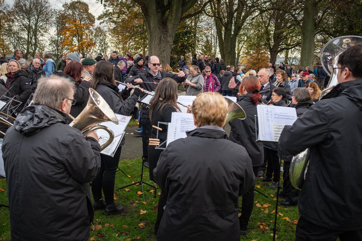 HotAireBand's tweet photo. Remembrance Sunday Service in Myrtle Park, Bingley this morning, organised by the Bingley Remembrance Group. 

Thanks to Nigel for the photographs he took of us @BingleyCamera 

#RemembranceSunday #lestweforget https://t.co/xtRT7Nhcjy