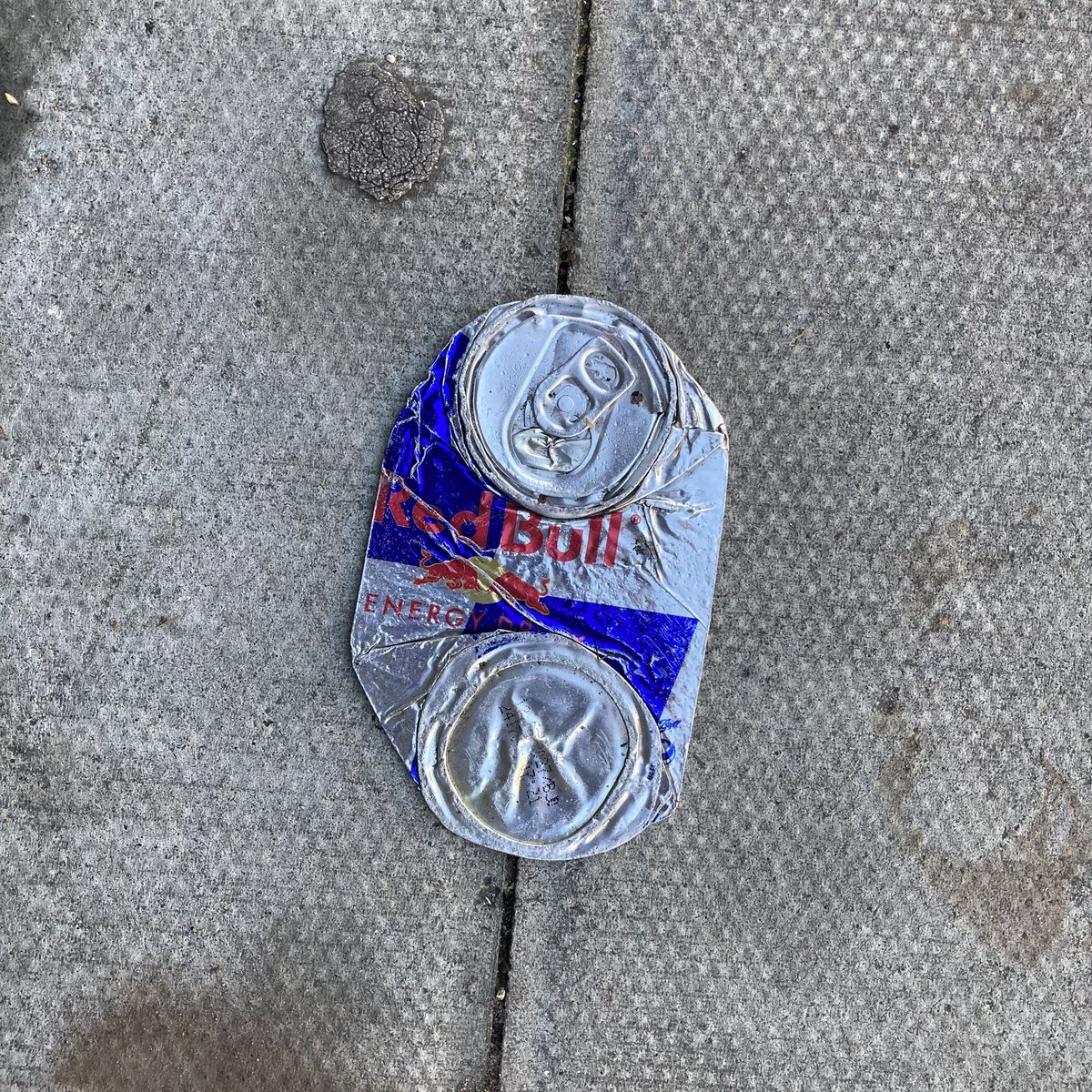Red Bull can #1867: Squished, High Road, Whetstone. #RedBull #Litter #LitterPicking #Recycling #KeepBritainTidy
