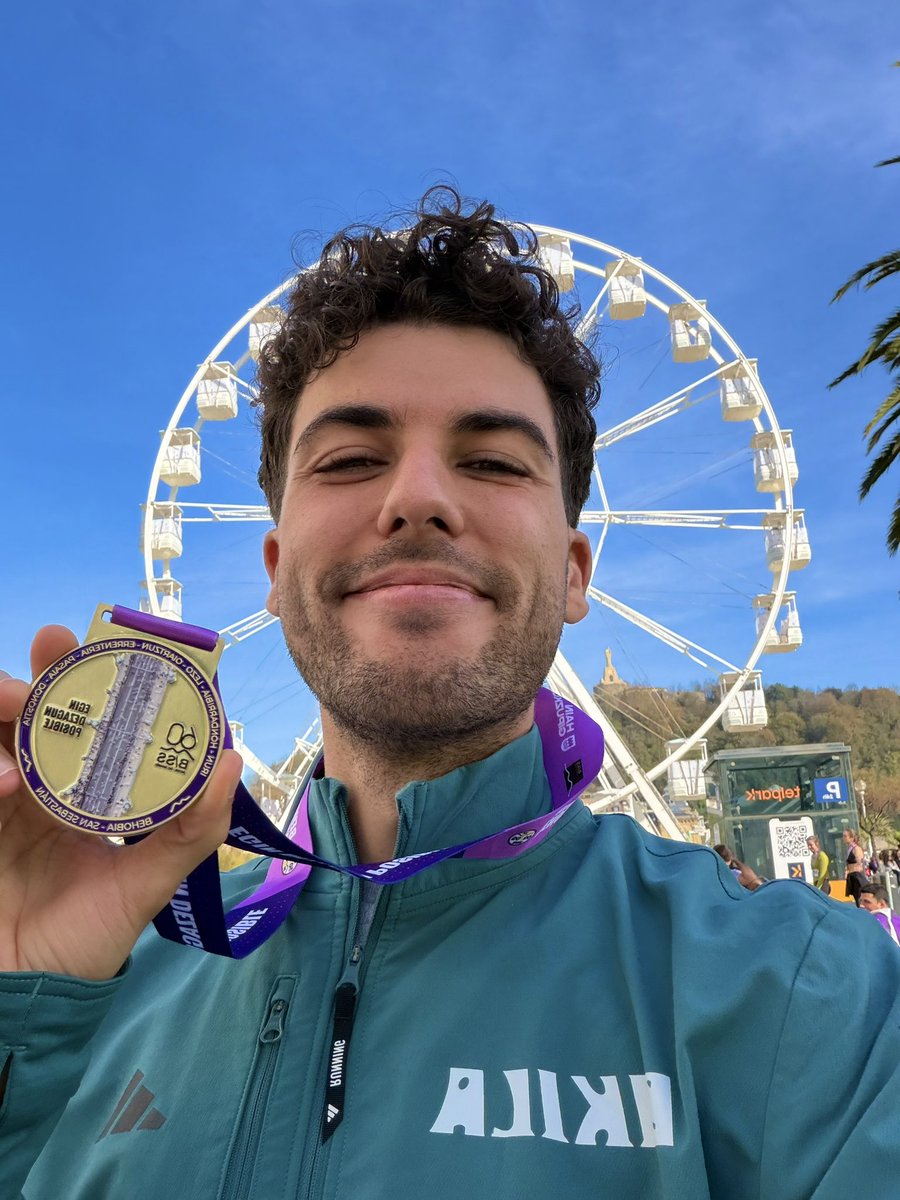 werlyb's tweet photo. Qué gozada de día, mi primera carrera completada 🫡

El ambiente en San Sebastián ha sido la hostia y lo animado y querido que me he sentido por vosotros…sin palabras, sois enormes.

Llevo pocos meses corriendo como hobby (2-3 veces a la semana) pero tengo claro que quiero más! https://t.co/uXdcjaMGGJ