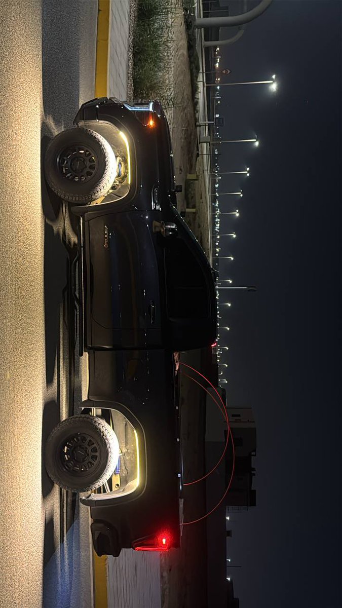 _vmxy's tweet image. First week in November :