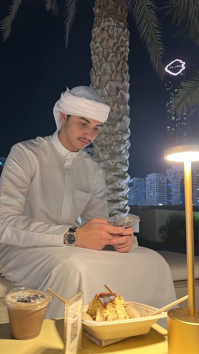 _vmxy's tweet image. First week in November :