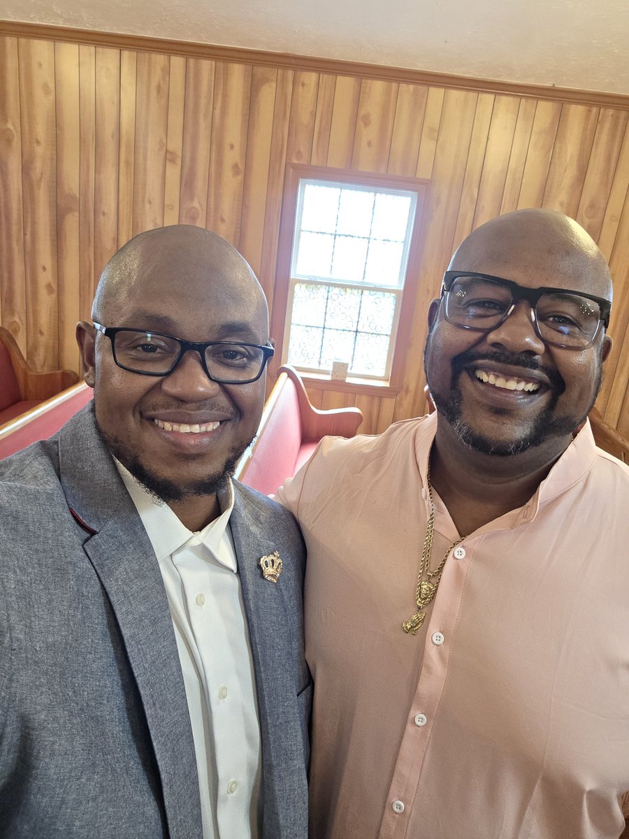 WilliamBrunso10's tweet photo. Great Sunday at Little Baptist Hill... It's all Love on the Hill ♥️🫶🏽💪🏽
“Some people will always remember who you used to be, because they struggle to celebrate who you’re becoming.”
#SundaySnap 🤩🔥 https://t.co/UB2VywPlbE