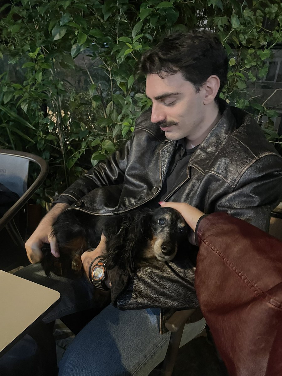 Sam tweet media