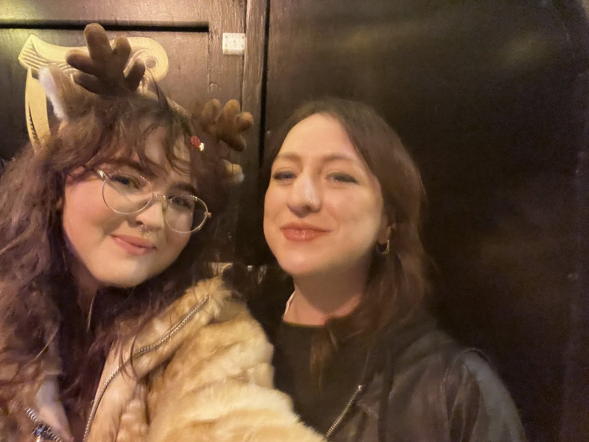 Megan🍇🇮🇪🦷🍎 tweet media