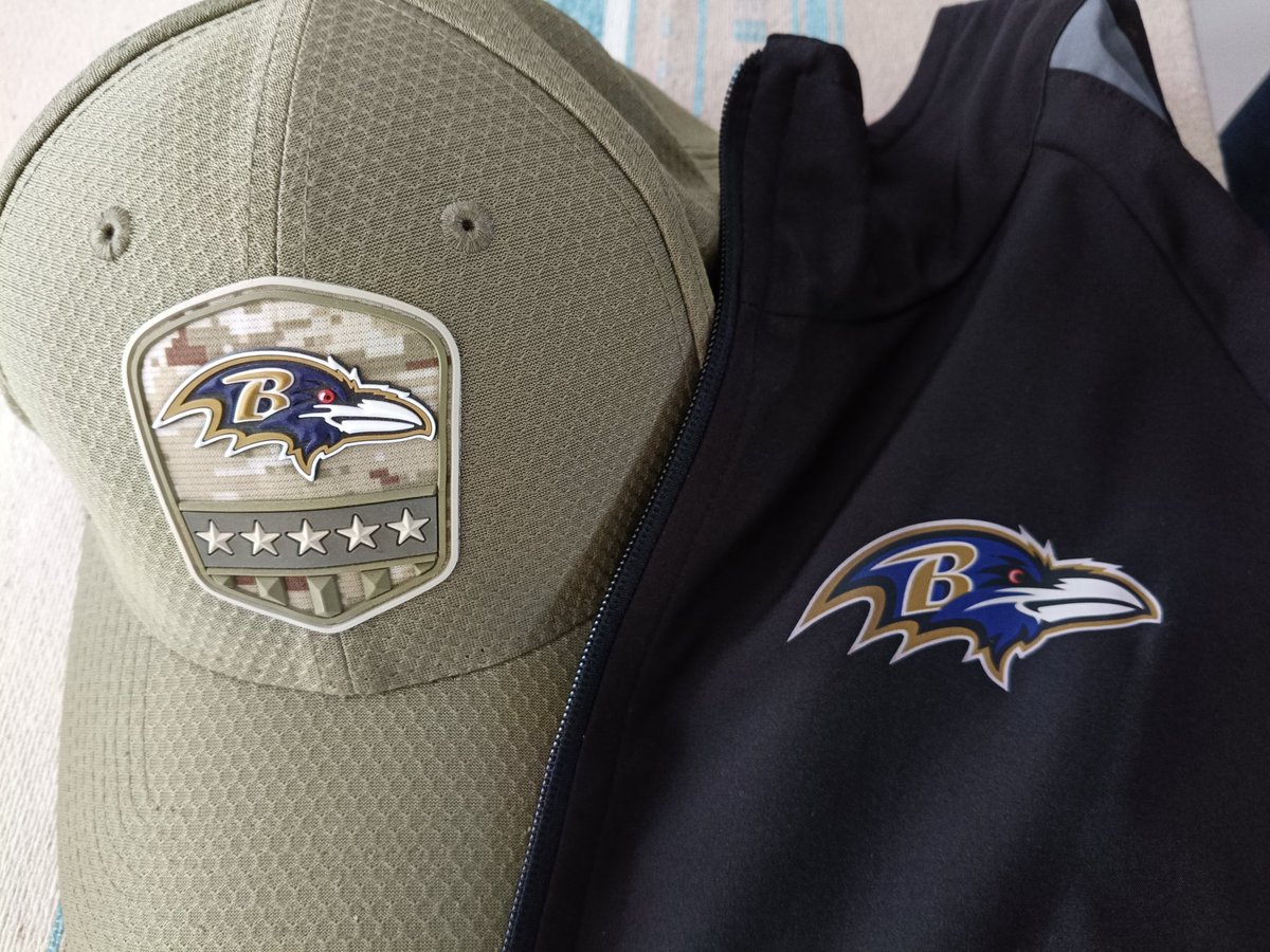 #NFLEnVix <a href="/ramon_aranza/">Ramon Aranza 🪙</a> Gracias por la trasmisión! Un Bibliotecario Raven los saluda desde Edomex
#RavensFlock <a href="/VIX/">ViX</a>