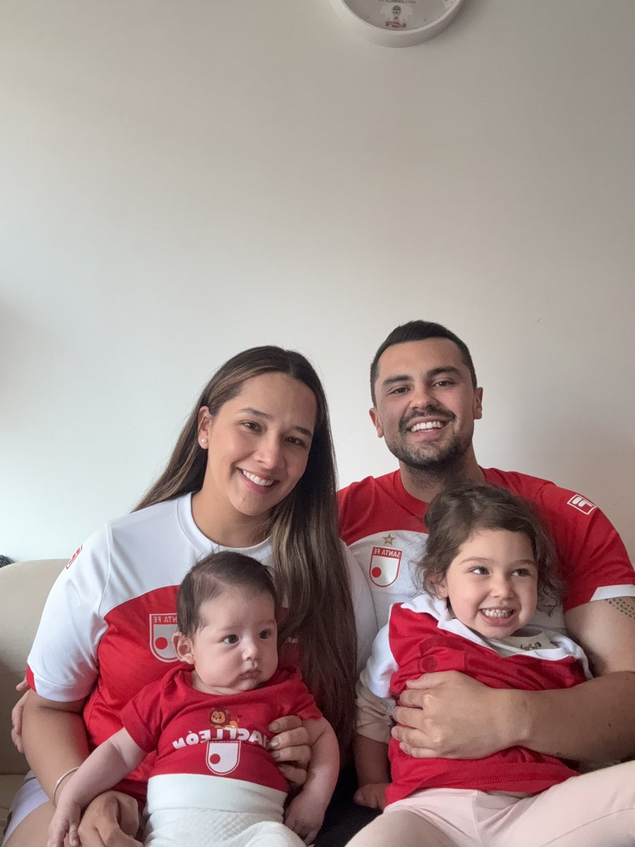Familia santafereña 🦁❤️