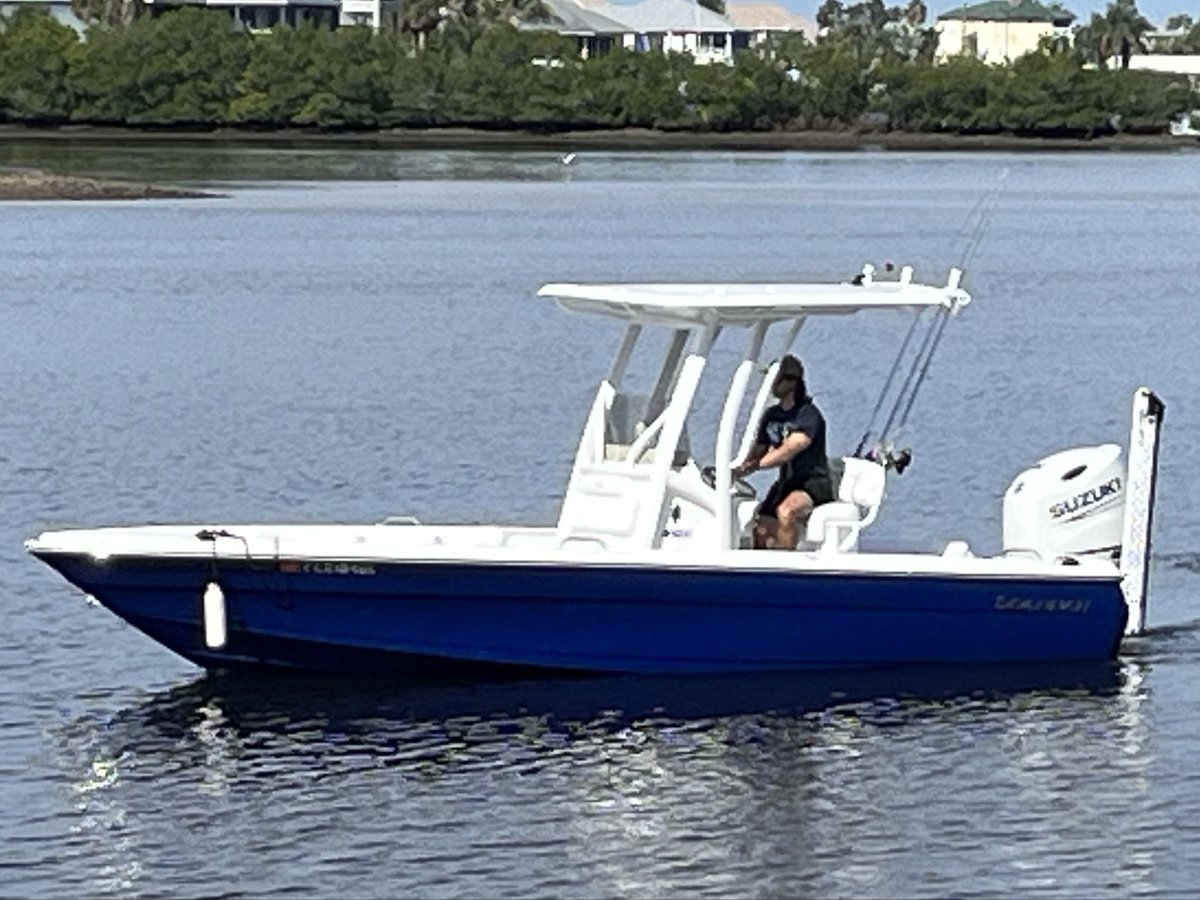 MarshlifePat's tweet photo. Dropped son and boat off in the river to get a few hours on the water. Didn’t take long to find the mackerel throwing jigs. #aspecialtimeforadad https://t.co/m8PFJzbAhE