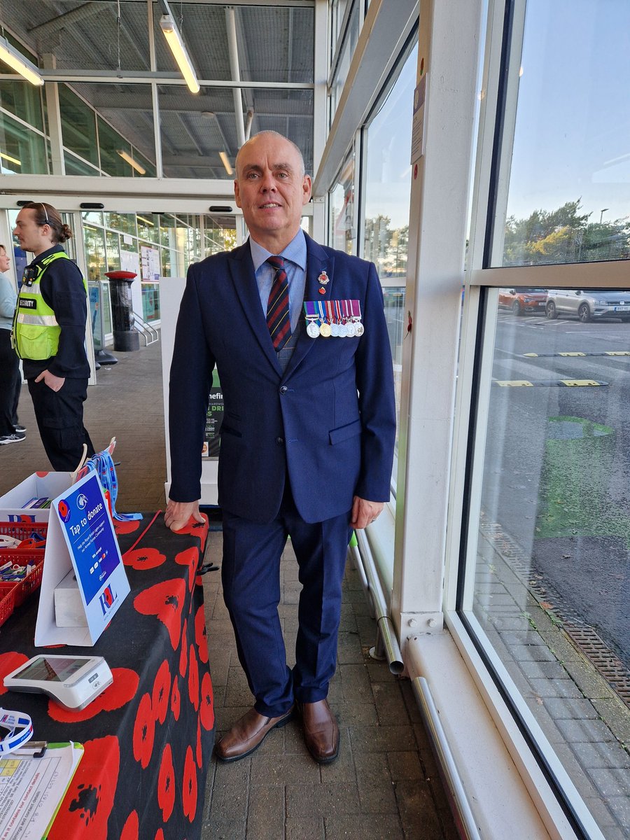 shaun_chalky's tweet photo. Poppy Appeal Stand https://t.co/WuJt93bdJ5