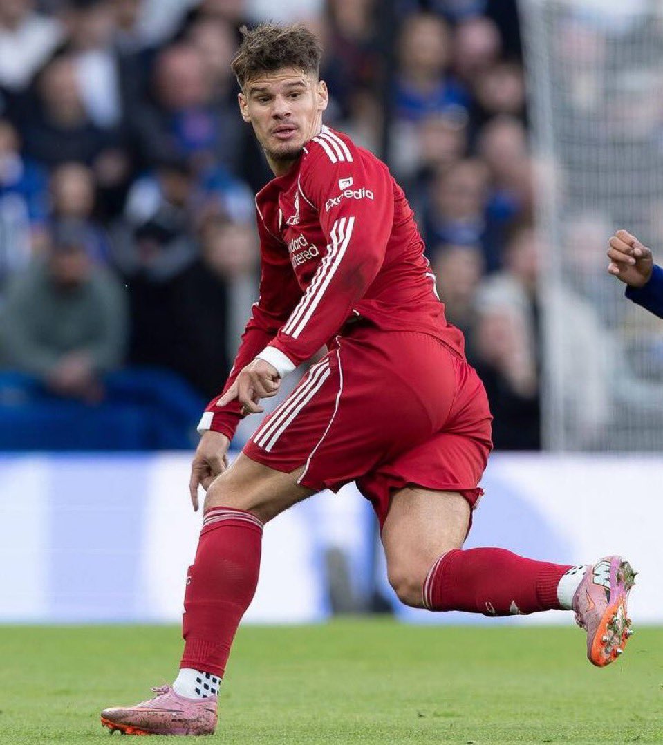 Just a reminder they named Kerkez in the PL team of the year over Cucurella…