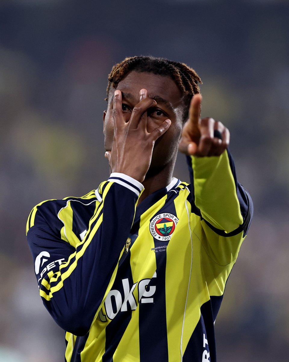 Fenerbahce's tweet photo. NeNe² https://t.co/IGjT2JLhwM