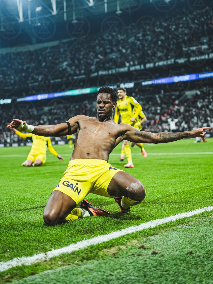 Hocam hadi al bizi oyuna bekliyoruz