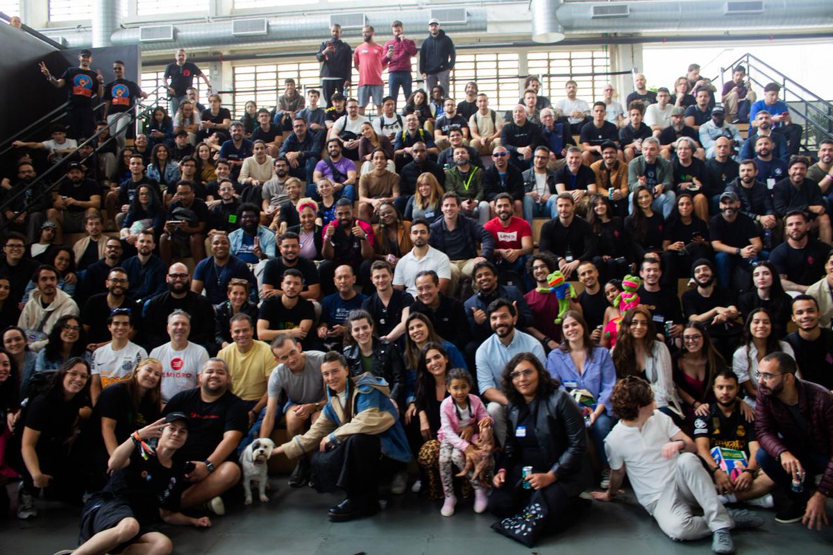 Ana Westfal 〽️ tweet media