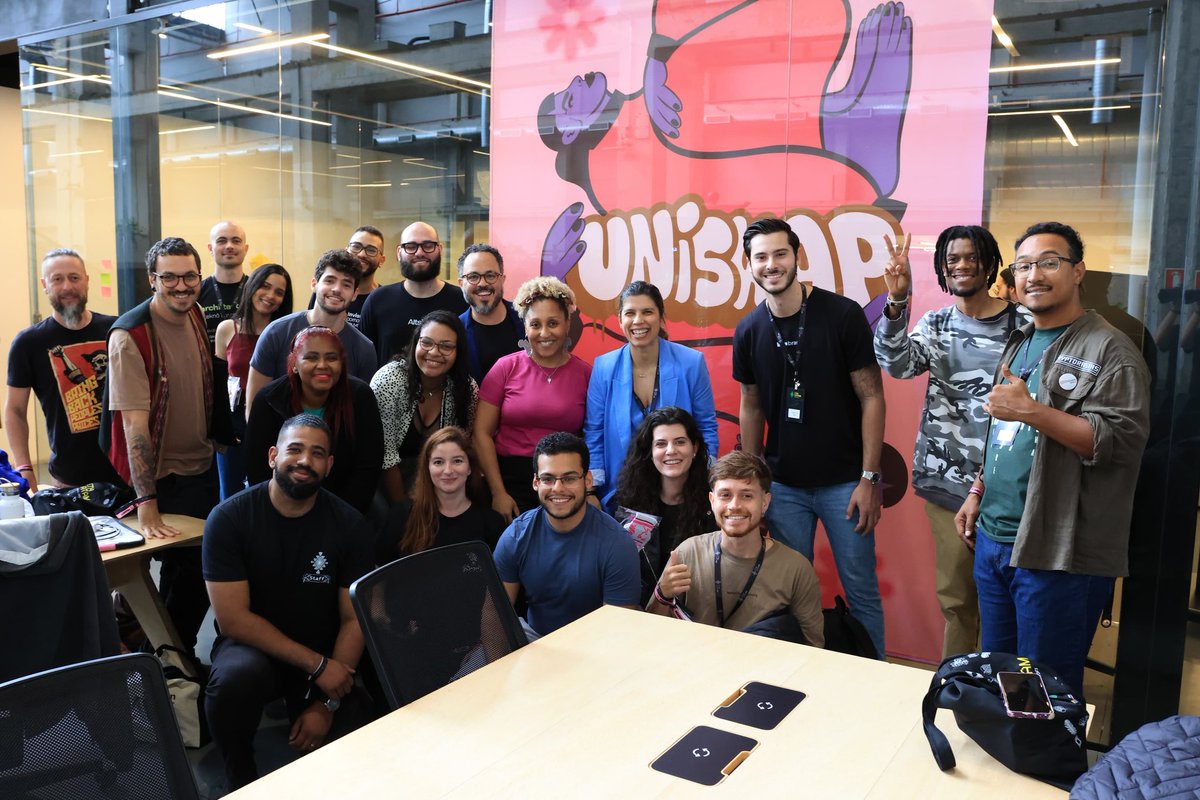 Ana Westfal 〽️ tweet media