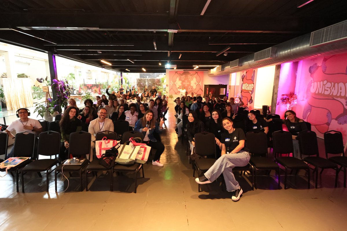 Ana Westfal 〽️ tweet media