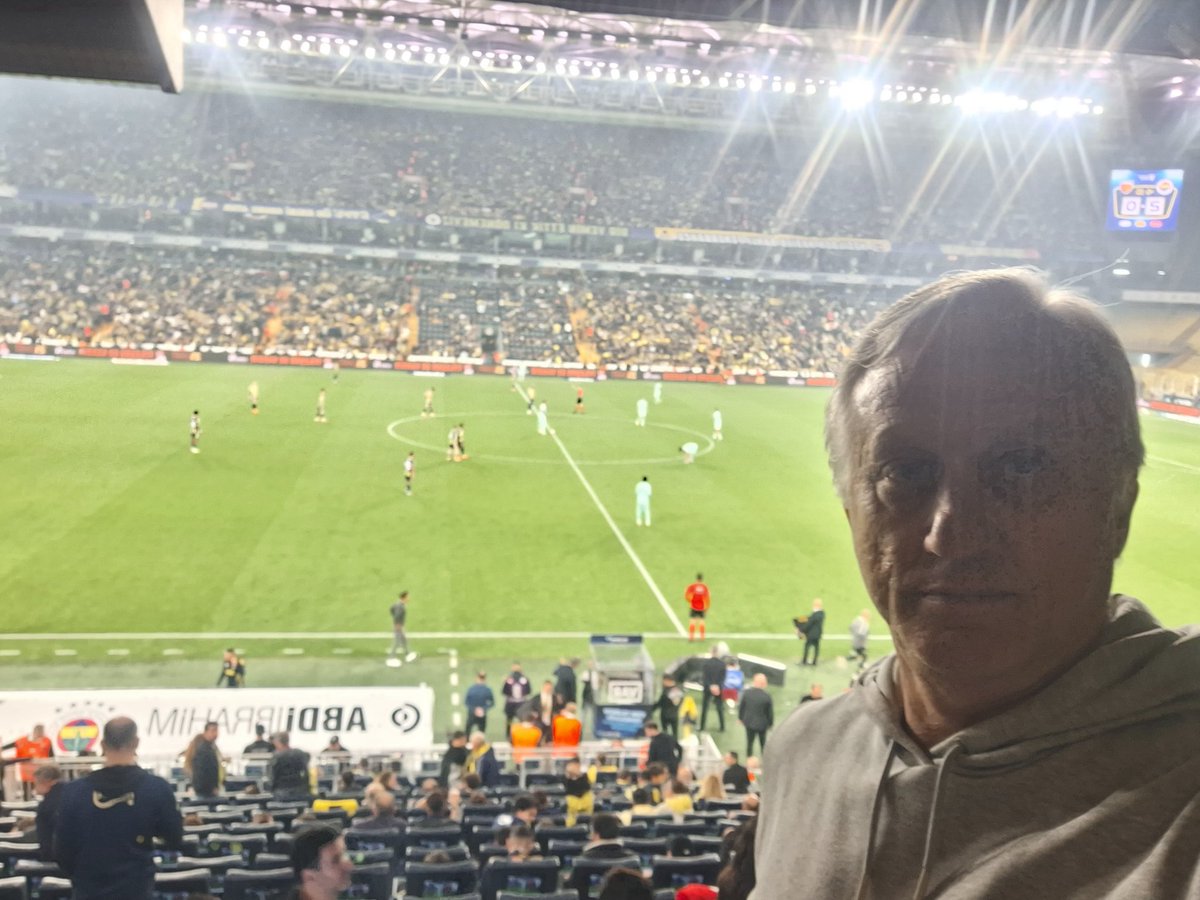 Maçtayım.💛🫶🏻💙Şimdi 4-1🧿
<a href="/AdemKoz/">Adem KÖZ</a> 🙏🏻💛💙