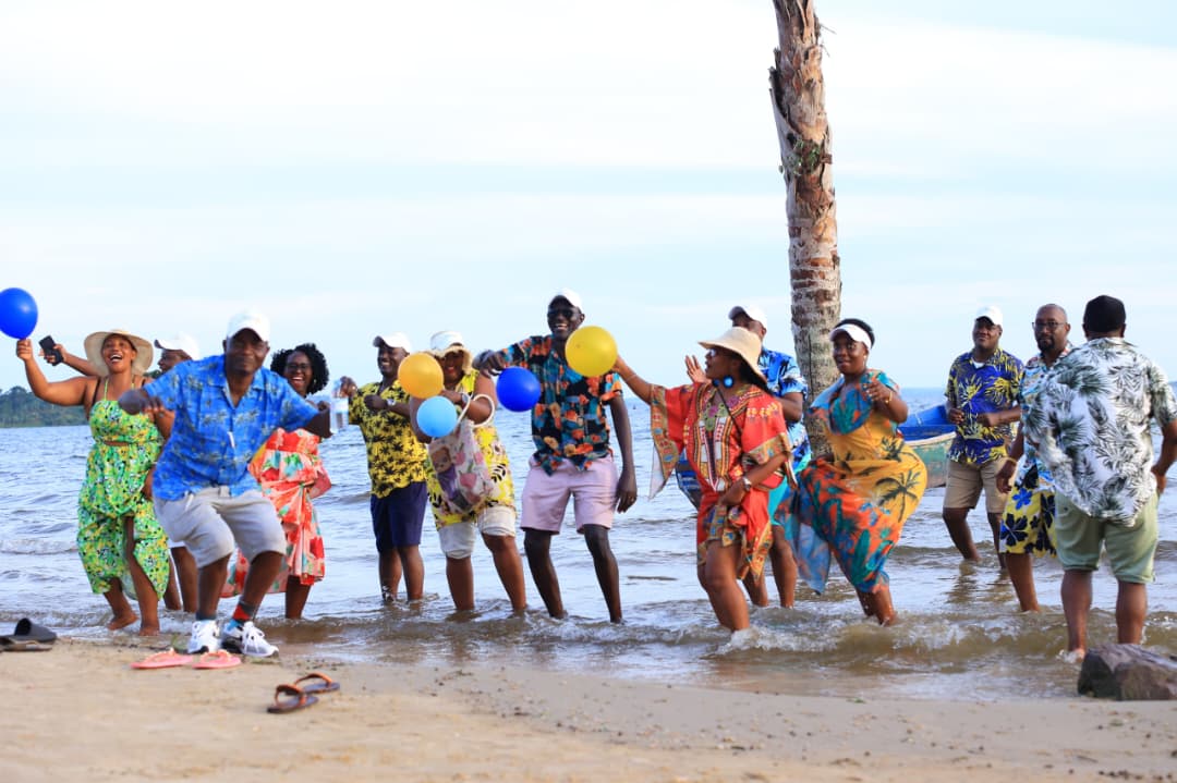 RotaryNalumunye's tweet image. We wrapped up our 2-Day Retreat on a high! 💪

A powerful call to Action from President @DebbieKakande  &amp;amp; our ever-inspirational Assistant Governor @RobertNsereko3 🚀. Both urged us to keep the fire burning — stay united, stay active, and enjoy Rotary! #ActionSpeaks #RotaryFun