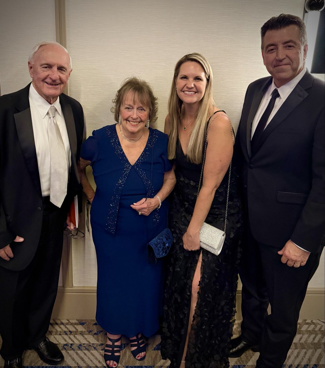 It was a spectacular evening at the <a href="/bgccollincounty/">BGC of Collin County</a> 2025 Chrysalis Ball!

Love seeing the community come out - in a big way - for such a great purpose and organization. Thanks to <a href="/LorieMedinaTX/">Lorie Medina</a> for the invitations!

#community #collincounty #friscotx #values #inthistogether