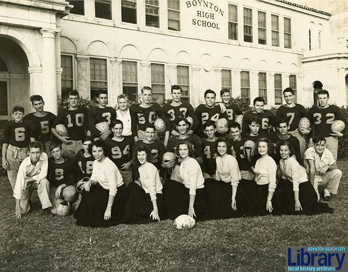 BBCityLibrary's tweet image. FROM THE ARCHIVES | Boynton High School football team and cheerleaders, Fall 1948