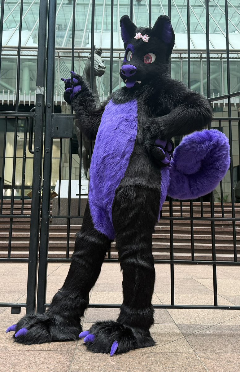 Thighs so thicc, I didn’t even need a digi suit to show it off~ 💜🐾