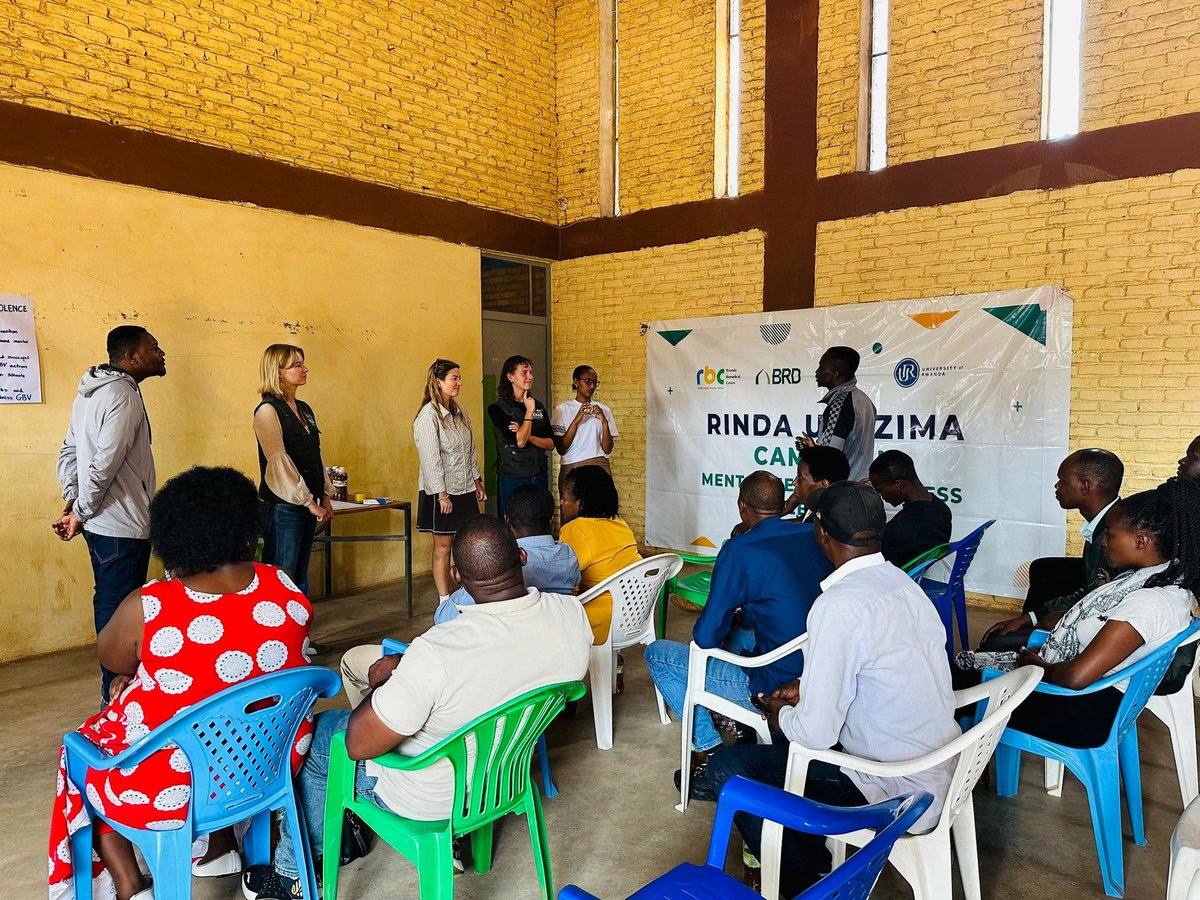 YEAMG_MEDSAR's tweet photo. With the support of BRD and other partners.
Yesterday, MEDSAR has conducted Mental Health workshop with teachers in our interventional schools, We highlighted crucial role of teacher in supporting students and to combat the stigma. https://t.co/T4DyKIjNSj