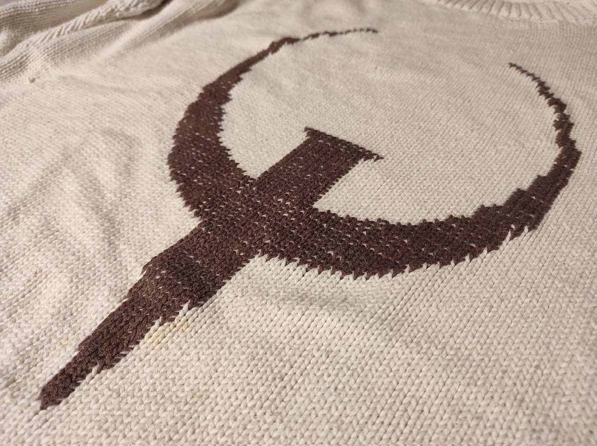 Provotroll1's tweet photo. @ACarmackArtist Loved that ad as well! I convinced my mom to handcraft one for me. Wore it with pride to every LAN party. Fun times. https://t.co/GgrBAVLPnO