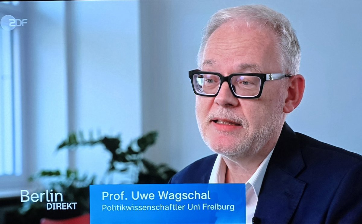 Mit 4,97 % wurde das BSW zu nächtlicher Stunde aus dem Bundestag heraus gerechnet. Namhafte Politikwissenschaftler bestätigen aufgetretene Unregelmäßigkeiten bei der Auszählung und Fehler auf Stimmzetteln. Die Kartellparteien verweigern trotzdem eine Wahlprüfung.
Gleichzeitig