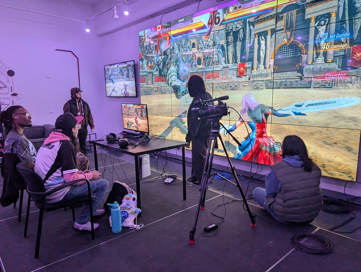 Electric clash was honestly one of the greatest events to witness and I'm so glad I got to be a part of it

It 100% reignited my passion for event production and I can't wait to do more work in the future 

Shoutout to the entire team too y'all were so welcoming and amazing