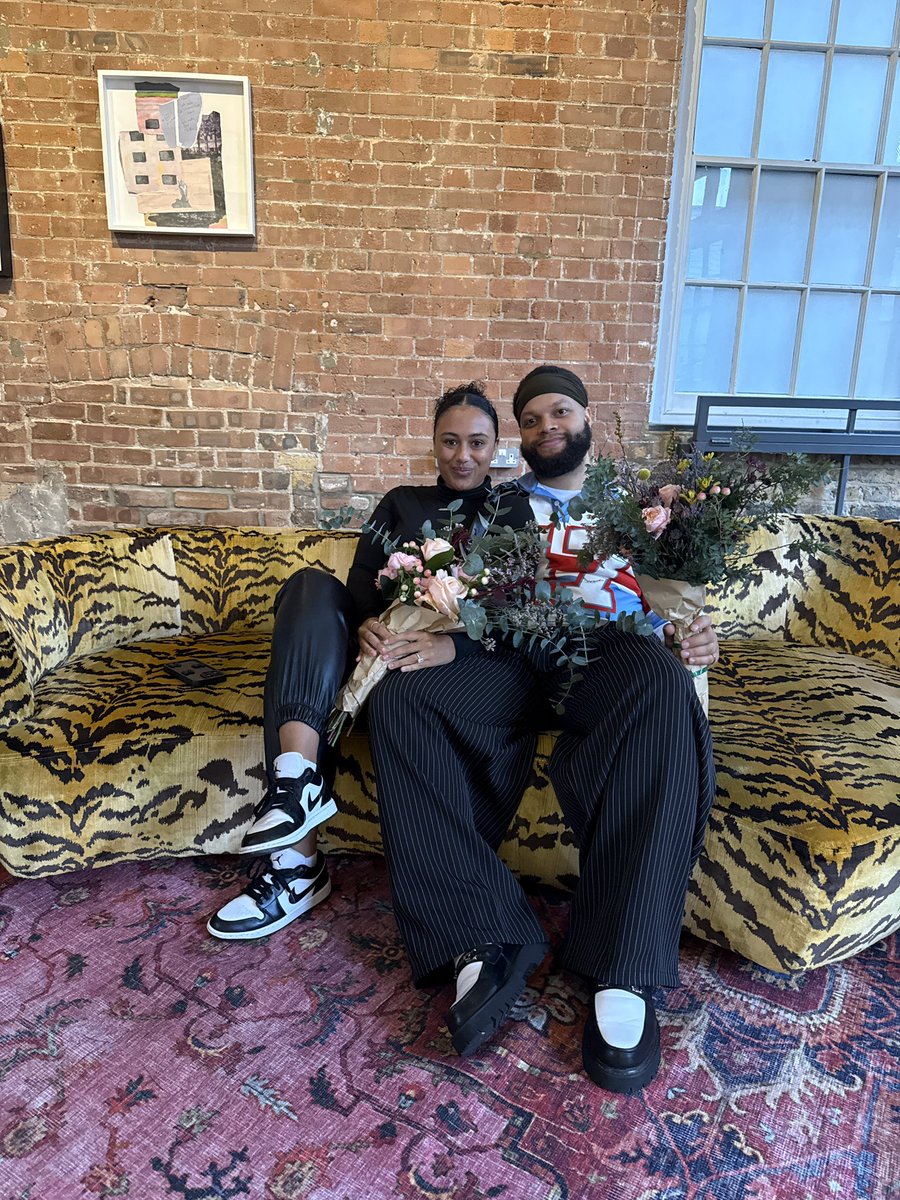 _joshmcintyre_'s tweet image. Flower Bouquet Making Class (with my Fiancé 😮‍💨♥️)