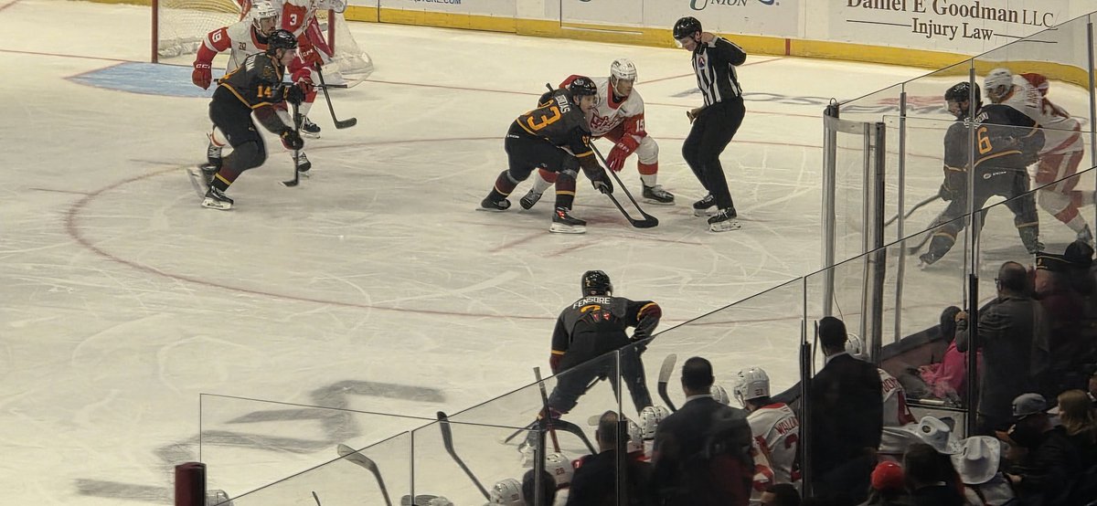 BarnstormerHQ's tweet photo. Barnstormer Chronicles #59 🏒🔥
Grand Rapids Griffins 🦅 vs Chicago Wolves 🐺 at Allstate Arena.
Weekend hockey in Rosemont — fast, physical, and loud.
#BarnstormerChronicles59 #BleacherLife #AHL #ChicagoWolves #GrandRapidsGriffins #HockeyNight #AllstateArena https://t.co/RH8zqiMsTF