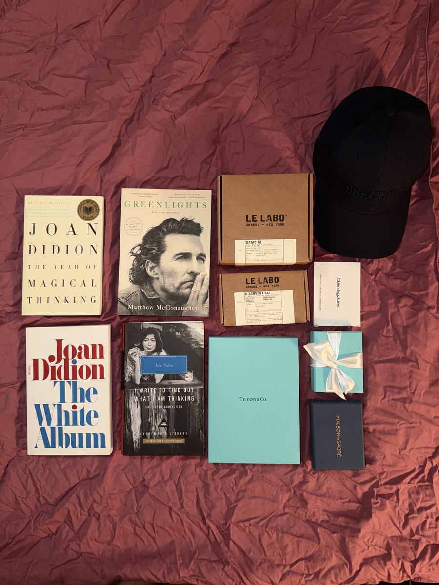 givenbyg0d's tweet image. Пока одни подписчики пишут на тебя доносы, другие дарят тебе Тиффани…

Сегодня New York State of mind 🩵