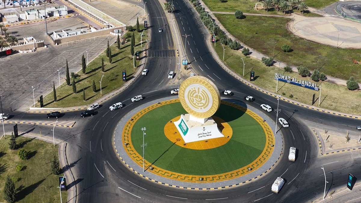 AljoufSA's tweet photo. برعاية سمو أمير #منطقة_الجوف..
انطلقت اليوم قافلة الجوف للتنمية الرقمية المتنقلة لتقديم الخدمات للمستفيدين في محافظات ومراكز المنطقة.

https://t.co/ptTR0eDY5X https://t.co/lhOufzq6Qh