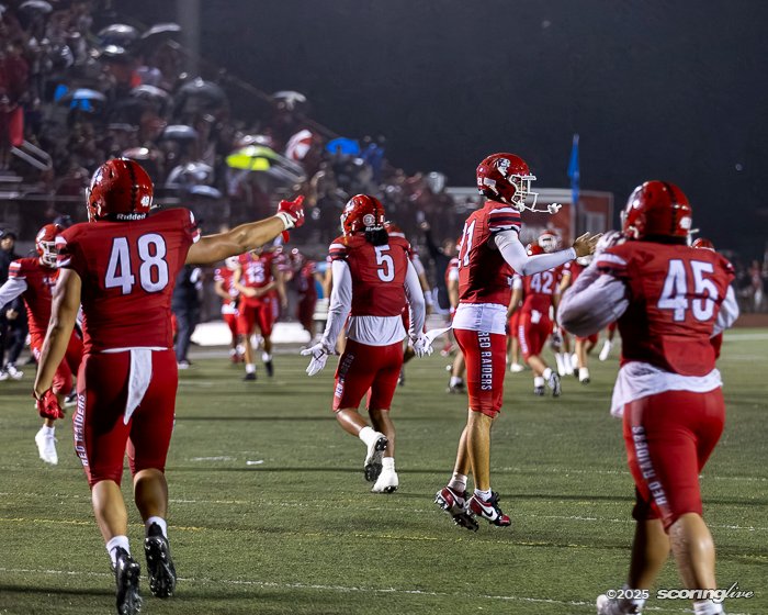 Pics 📸  from last night's Championship game🏆 Boys got the VICTORY 👏🏽👏🏽

Photo Cred:Scorekook Live