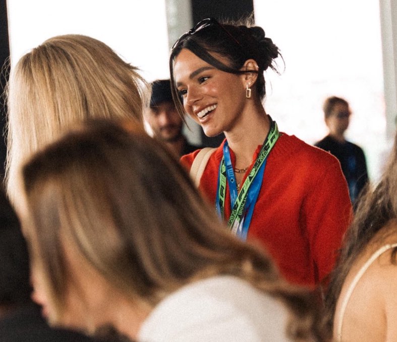 Bruna Marquezine para Nosso Camarote Club durante GP de F1 em Interlagos! ❤️